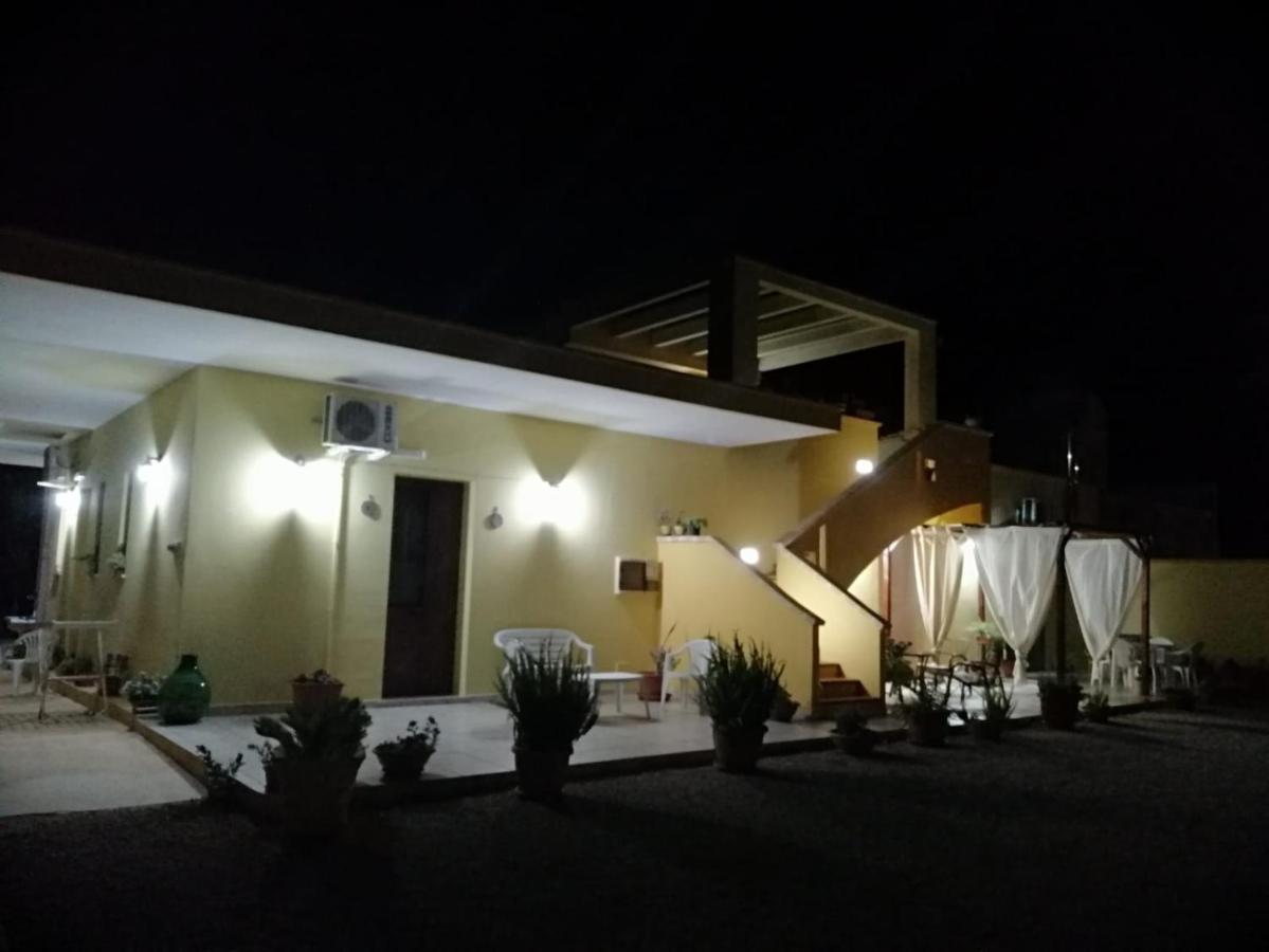 Bed and Breakfast TENUTA Li FRASULLI Tuglie Exterior foto