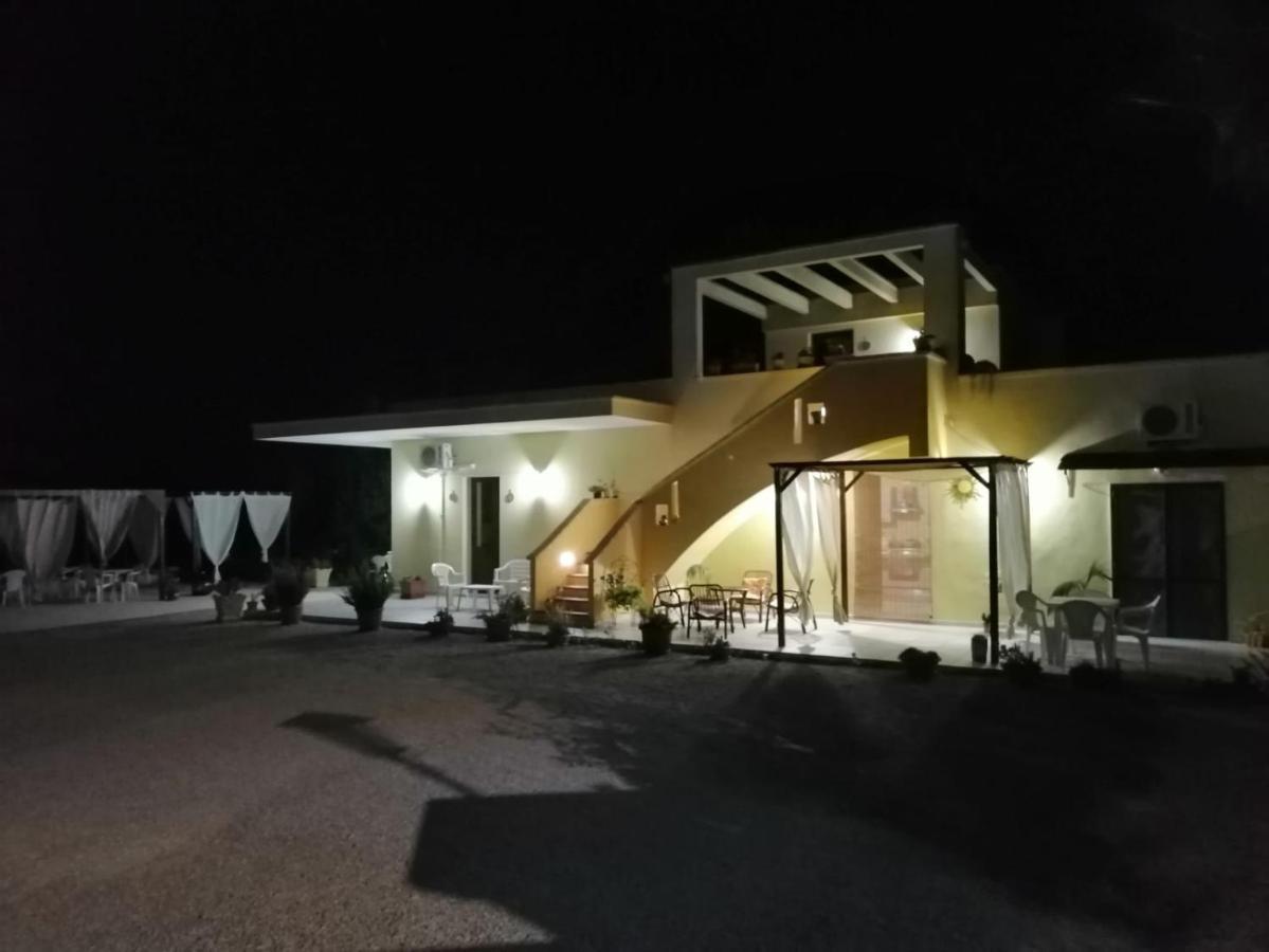 Bed and Breakfast TENUTA Li FRASULLI Tuglie Exterior foto